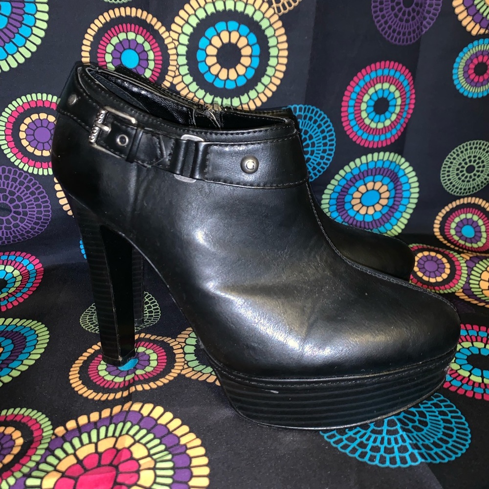 Guess heeled ankle boots